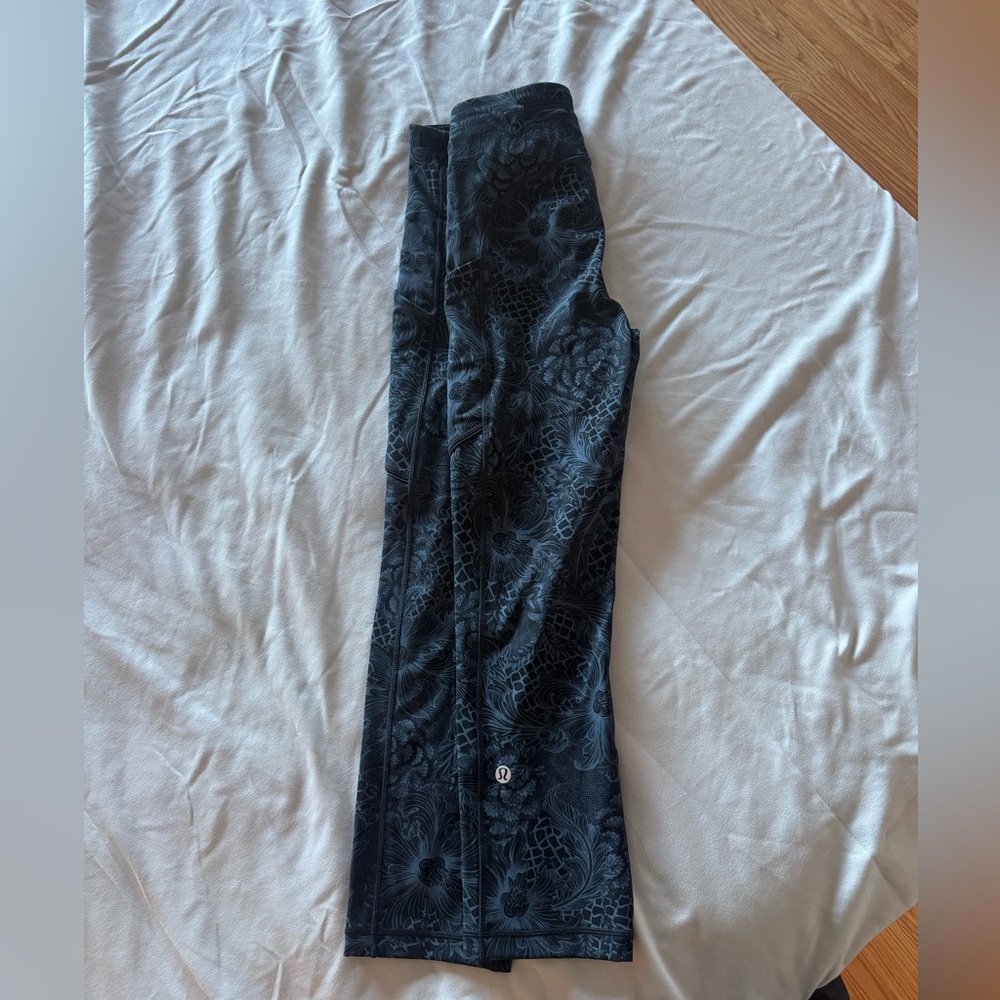 Lululemon Athletica Black Patterned Leggings